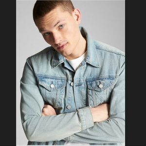 MENS NWT GAP DENIM Icon Denim Jacket SZ L